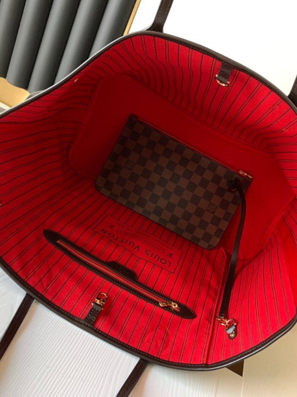 🌸 Louis Vuitton Neverfull MM Damier Ebene Cherry - Picture 6 of 9